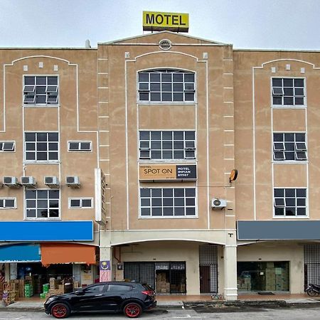 Spot On 89907 Motel Impian Сери Манджунг Екстериор снимка